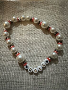 Pearl Bead 'ROLL' Stretch Bracelet with Coral Accent